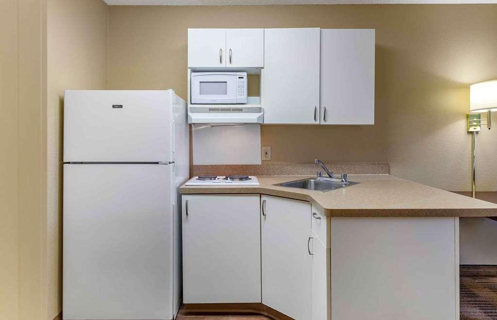 Extended Stay America Suites - Austin - Northwest Arboretum Szoba fotó